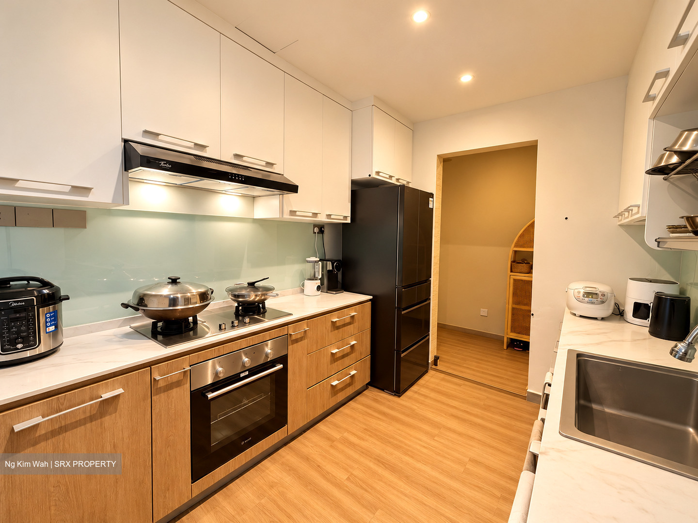 Seasons Park (D26), Condominium #631161991
